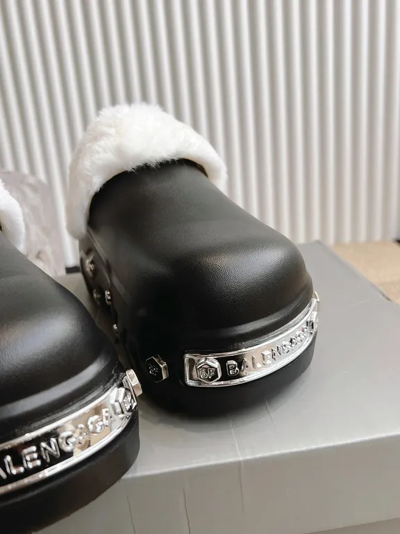 Balenciaga Shoe 